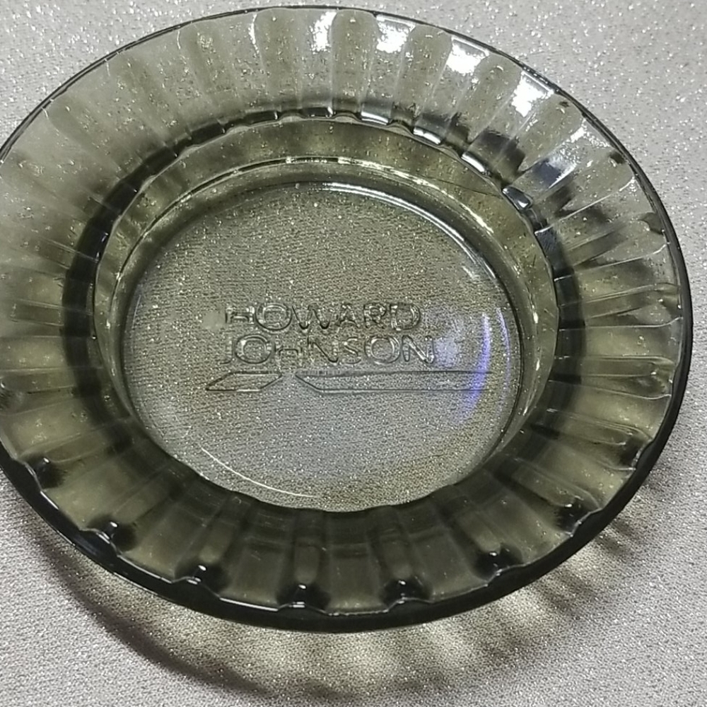 Vintage Howard Johnson Ashtray